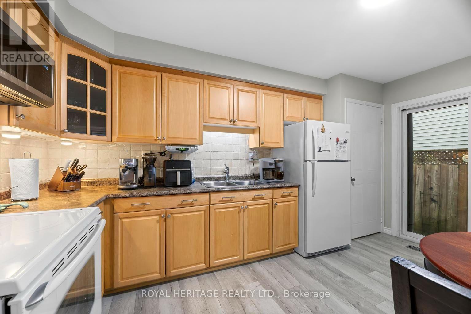 535 Cardinal Drive, Peterborough (Ashburnham Ward 4), Ontario  K9L 1X8 - Photo 8 - X13640900
