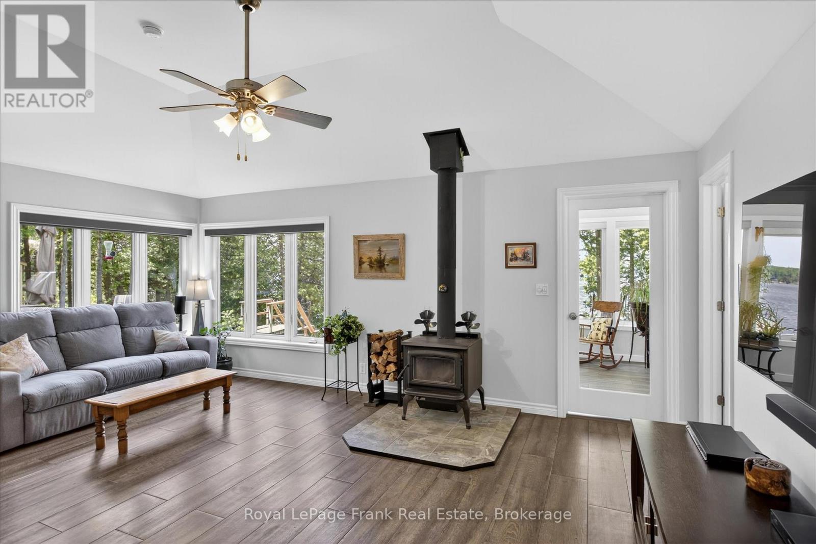 944 Birchcliff Drive, Douro-Dummer, Ontario  K0L 2H0 - Photo 19 - X13640984