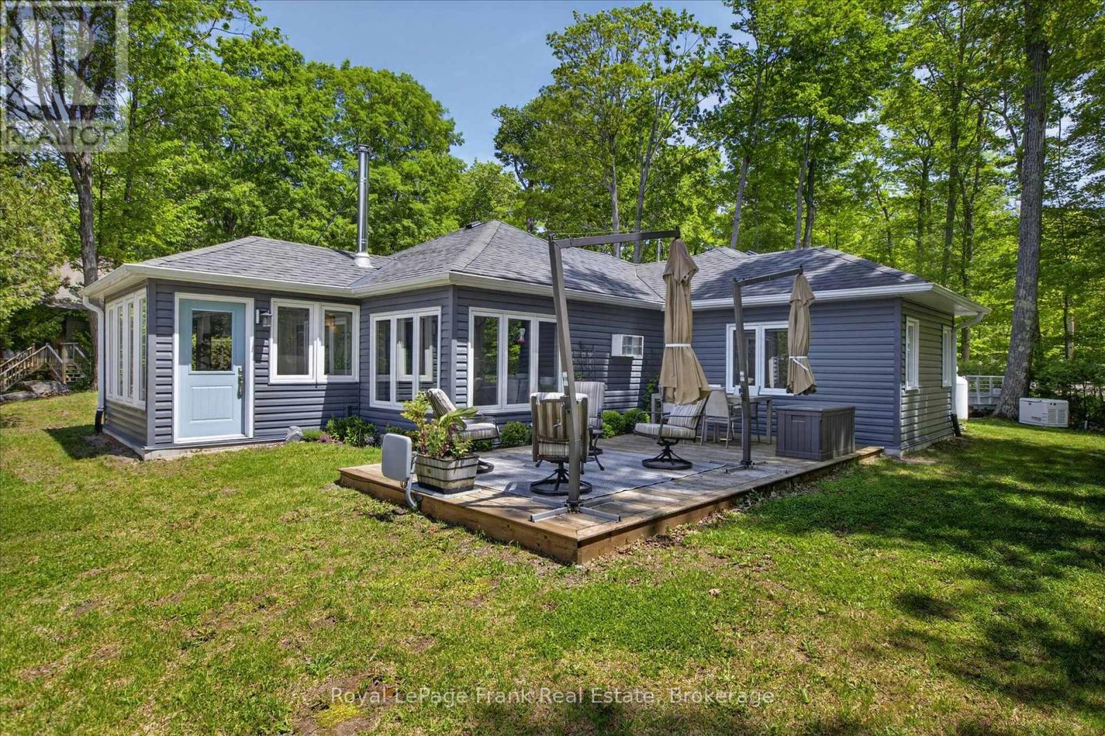 944 Birchcliff Drive, Douro-Dummer, Ontario  K0L 2H0 - Photo 9 - X13640984