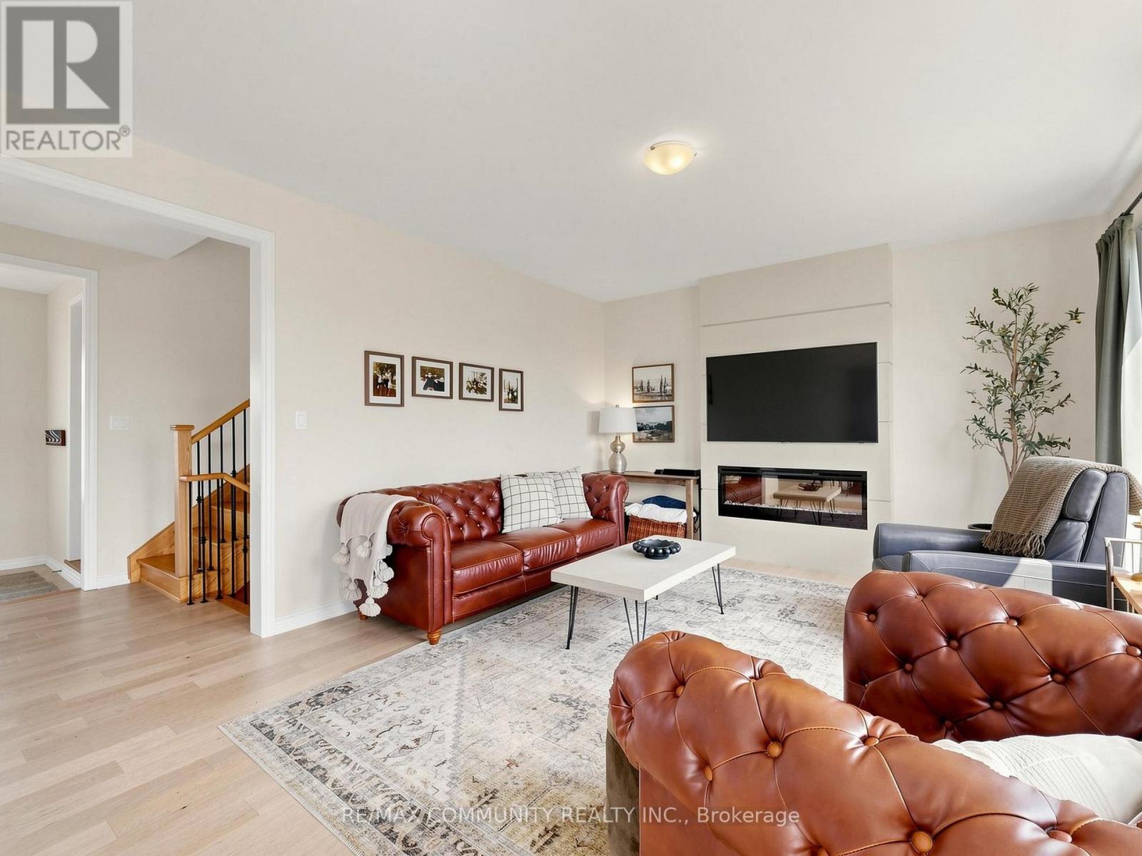 98 Golden Meadows Drive, Otonabee-South Monaghan, Ontario  K9J 0K8 - Photo 6 - X13641176