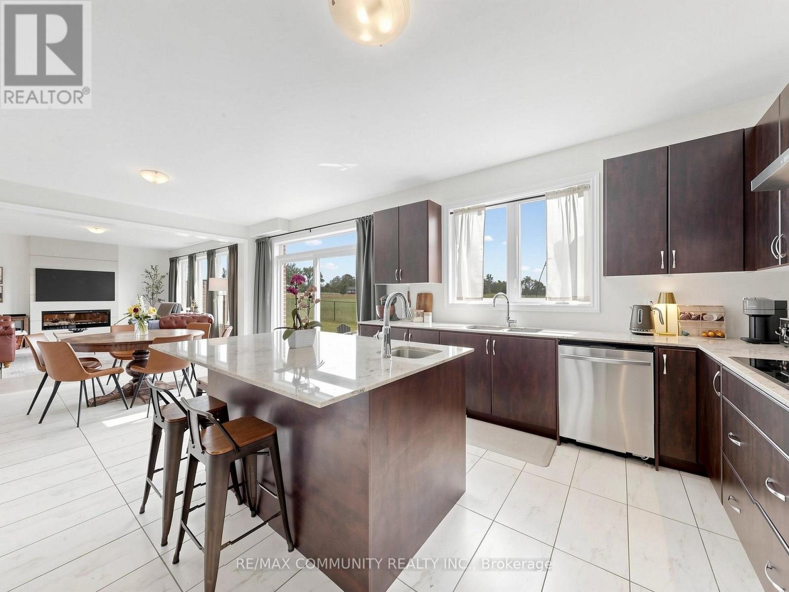 98 Golden Meadows Drive, Otonabee-South Monaghan, Ontario  K9J 0K8 - Photo 9 - X13641176