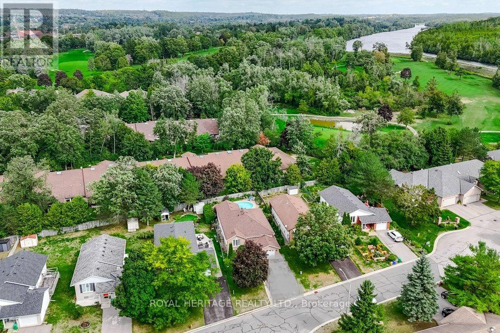 258 Franmor Drive, Peterborough (Ashburnham Ward 4), Ontario  K9H 7M3 - Photo 3 - X13643540