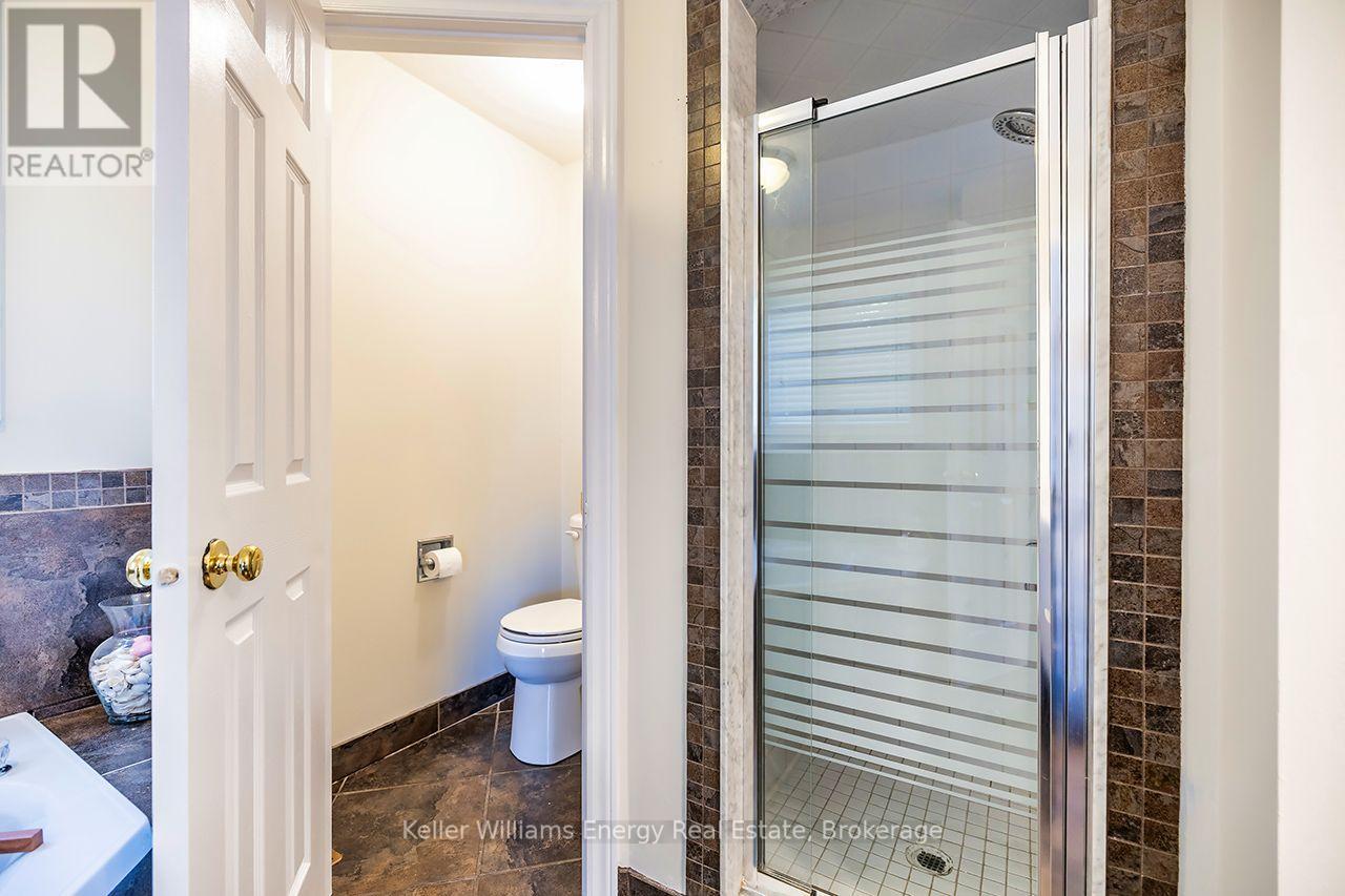 329 Challenger Court, Clarington (Newcastle), Ontario  L1B 1K4 - Photo 27 - E13643870