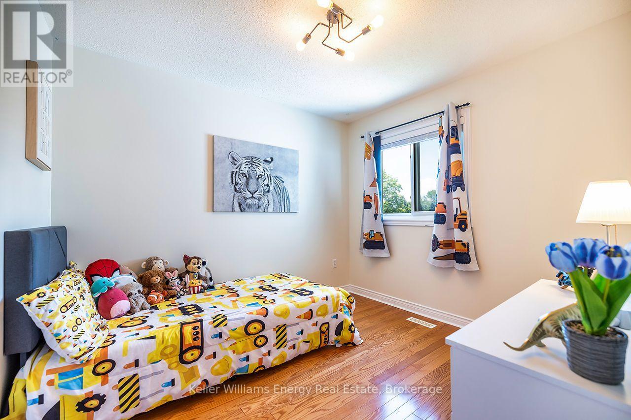 329 Challenger Court, Clarington (Newcastle), Ontario  L1B 1K4 - Photo 29 - E13643870