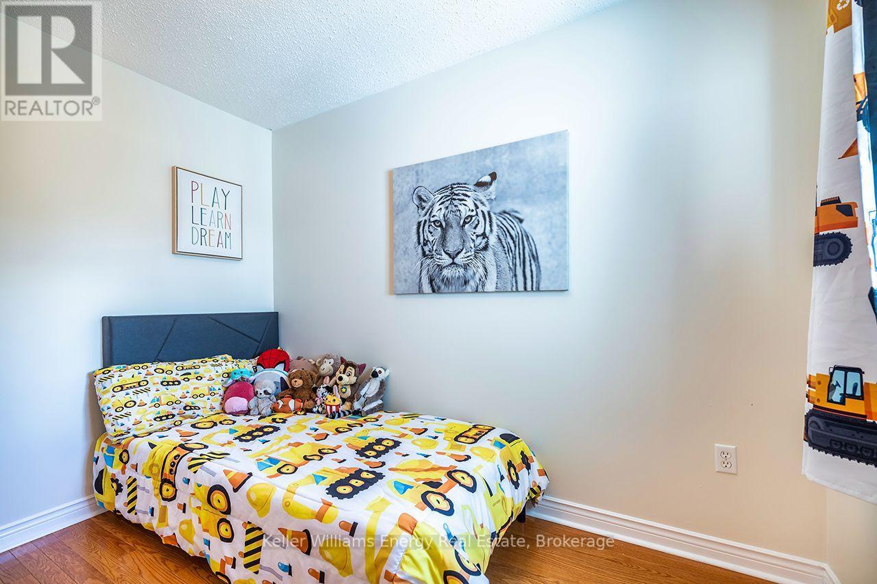 329 Challenger Court, Clarington (Newcastle), Ontario  L1B 1K4 - Photo 30 - E13643870