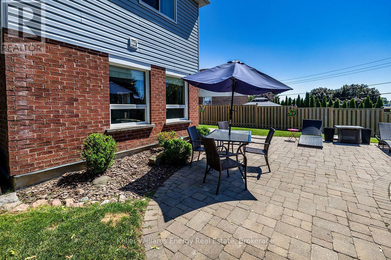 329 Challenger Court, Clarington (Newcastle), Ontario  L1B 1K4 - Photo 45 - E13643870
