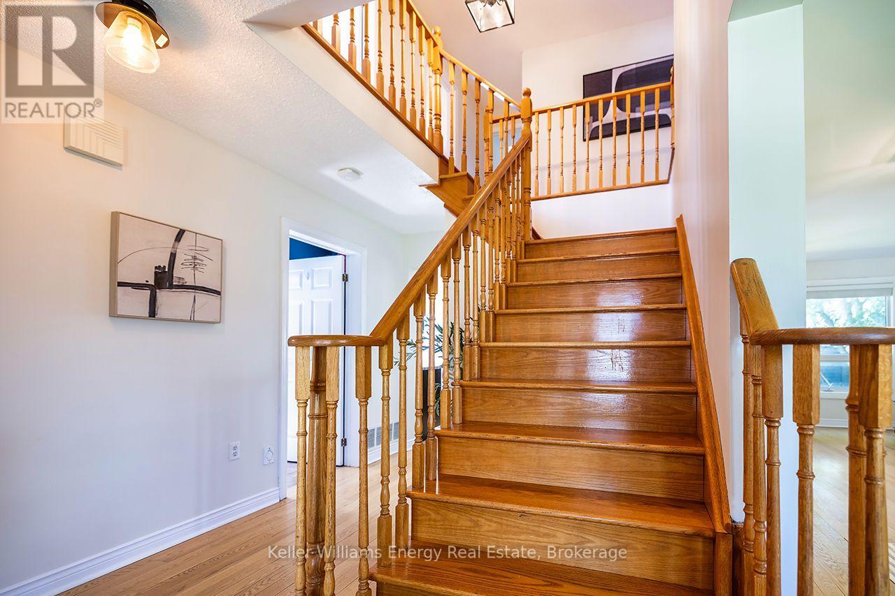 329 Challenger Court, Clarington (Newcastle), Ontario  L1B 1K4 - Photo 8 - E13643870