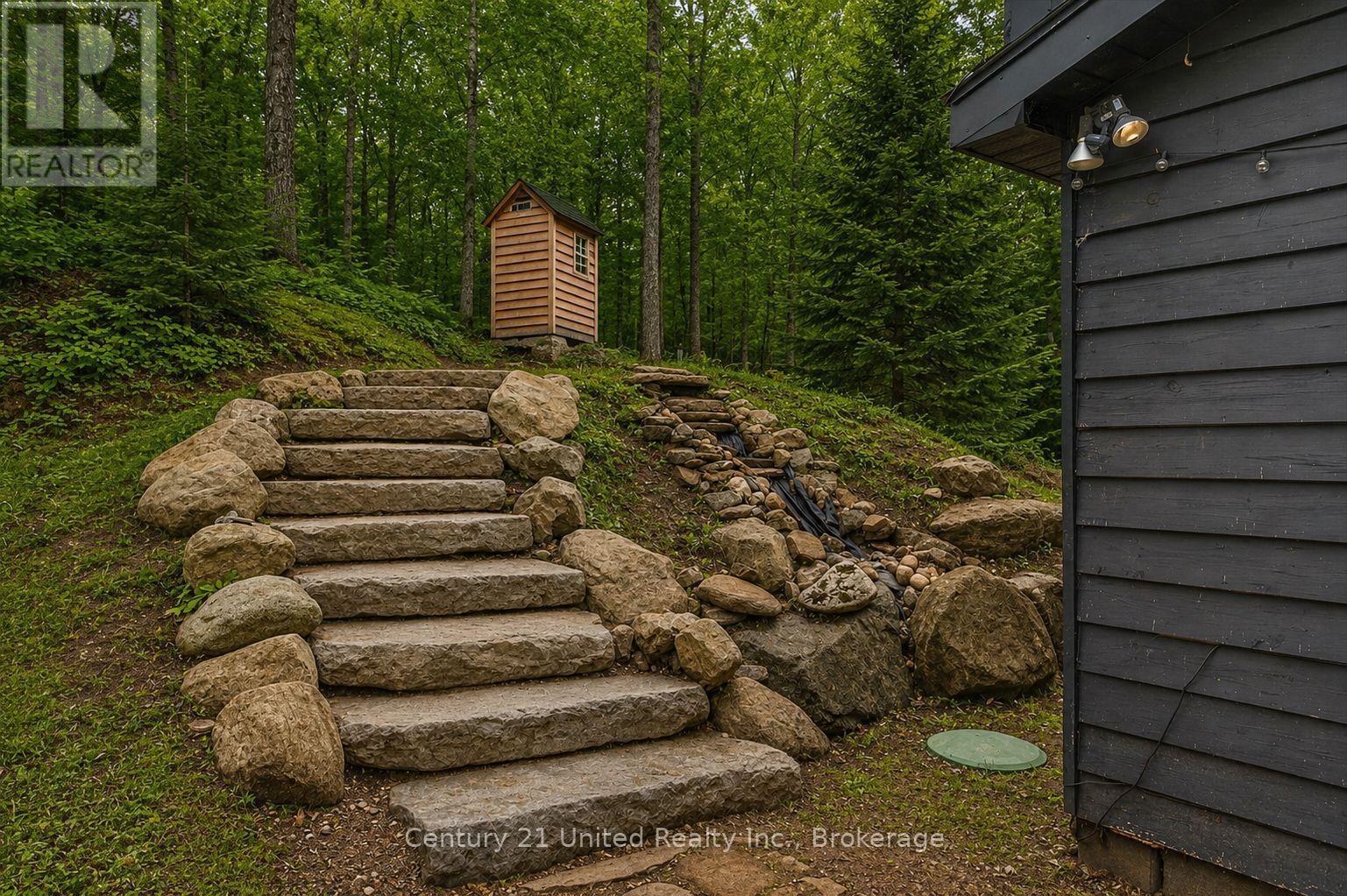 1053 Esson Creek Lane, Highlands East (Monmouth), Ontario  K0L 3C0 - Photo 35 - X13643878