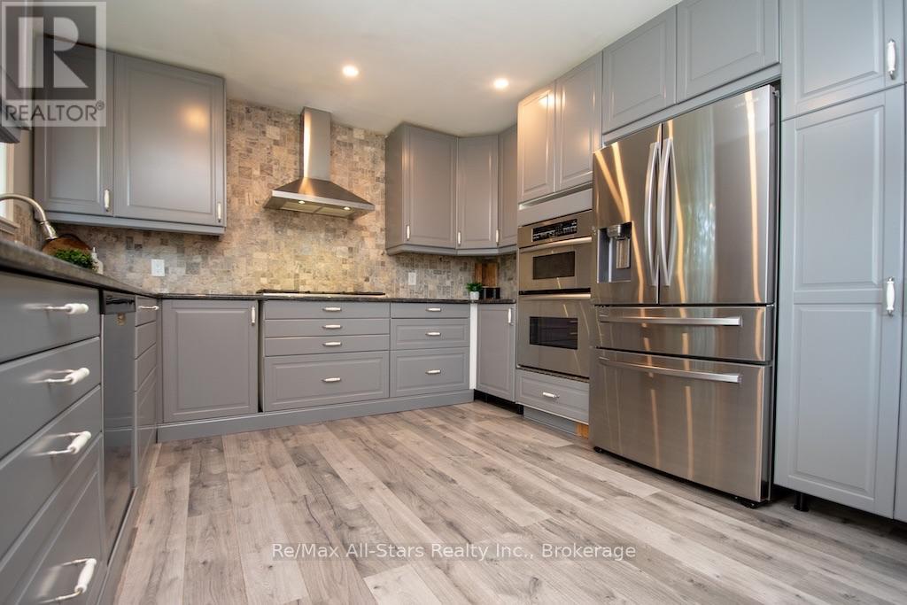 4 Daniel Court, Kawartha Lakes (Lindsay), Ontario  K9V 4Z9 - Photo 11 - X13643930
