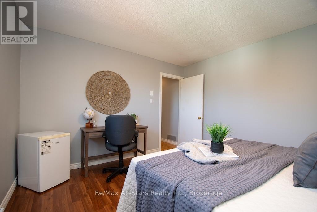 4 Daniel Court, Kawartha Lakes (Lindsay), Ontario  K9V 4Z9 - Photo 26 - X13643930