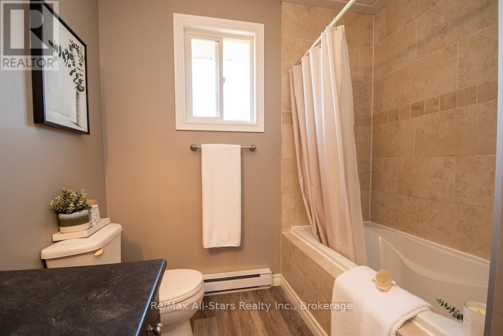 4 Daniel Court, Kawartha Lakes (Lindsay), Ontario  K9V 4Z9 - Photo 28 - X13643930