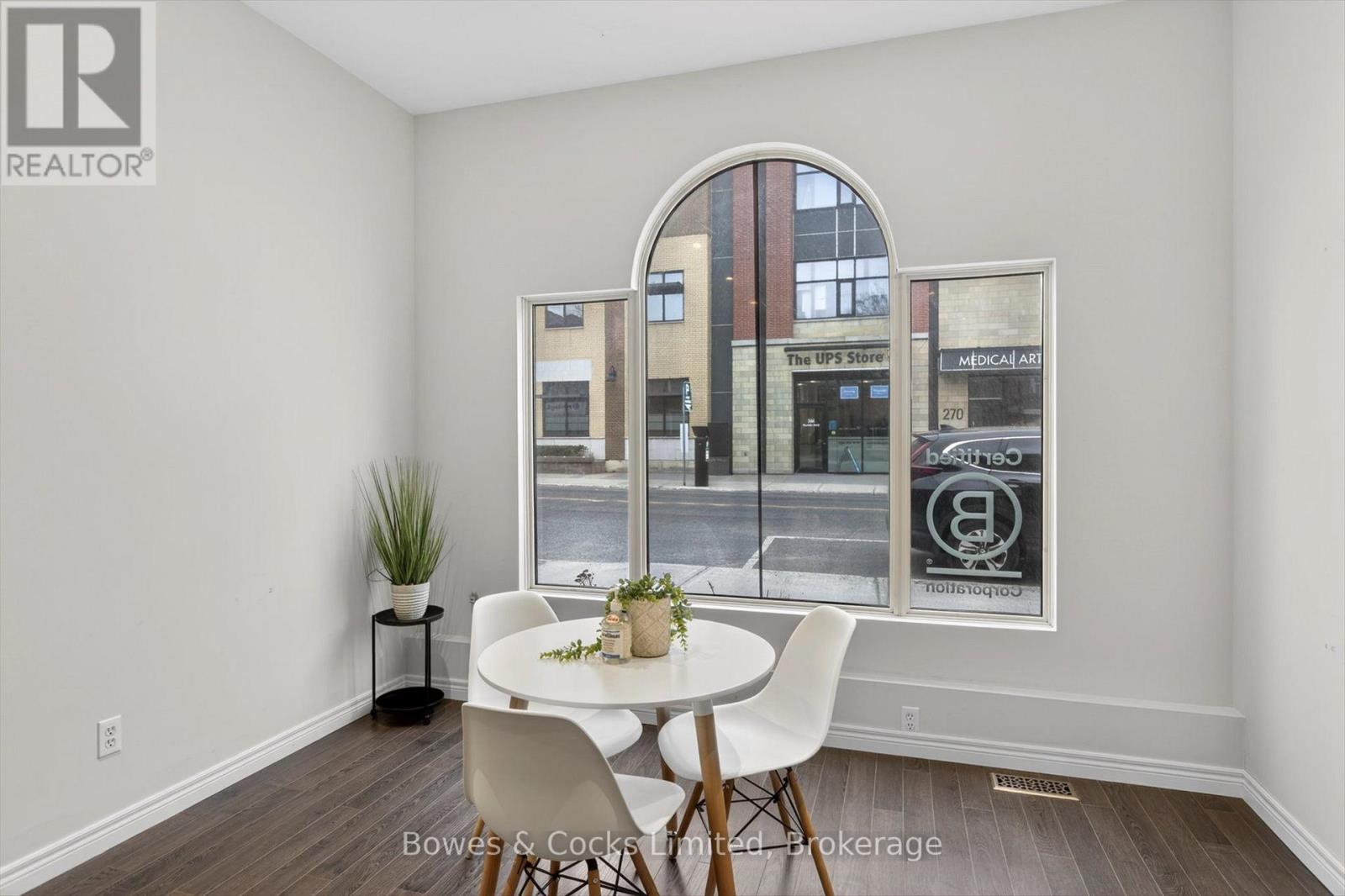 269 Charlotte Street, Peterborough (Town Ward 3), Ontario  K9J 2V3 - Photo 7 - X13643970