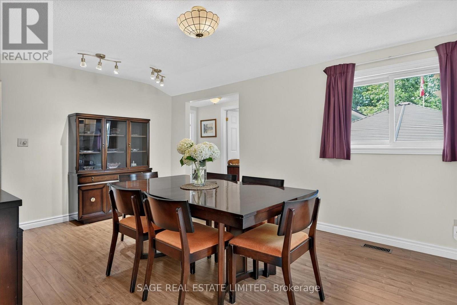 39 Riverside Drive, Kawartha Lakes (Ops), Ontario  K9V 0H6 - Photo 17 - X13643712