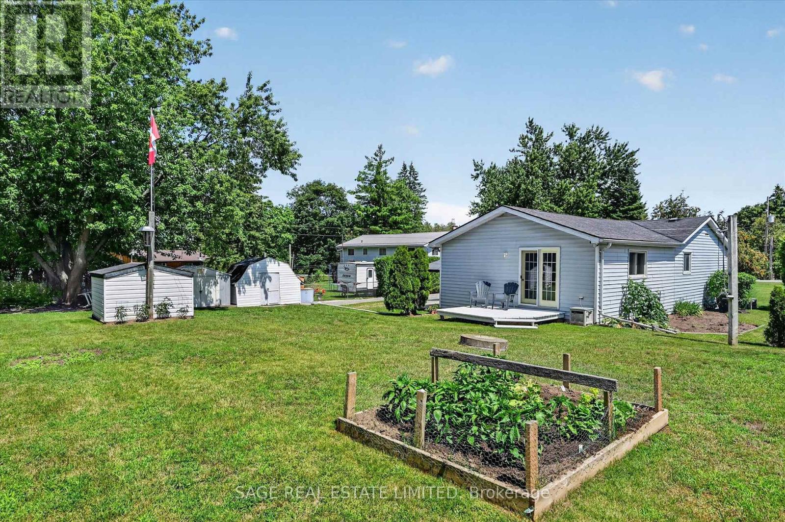 39 Riverside Drive, Kawartha Lakes (Ops), Ontario  K9V 0H6 - Photo 45 - X13643712