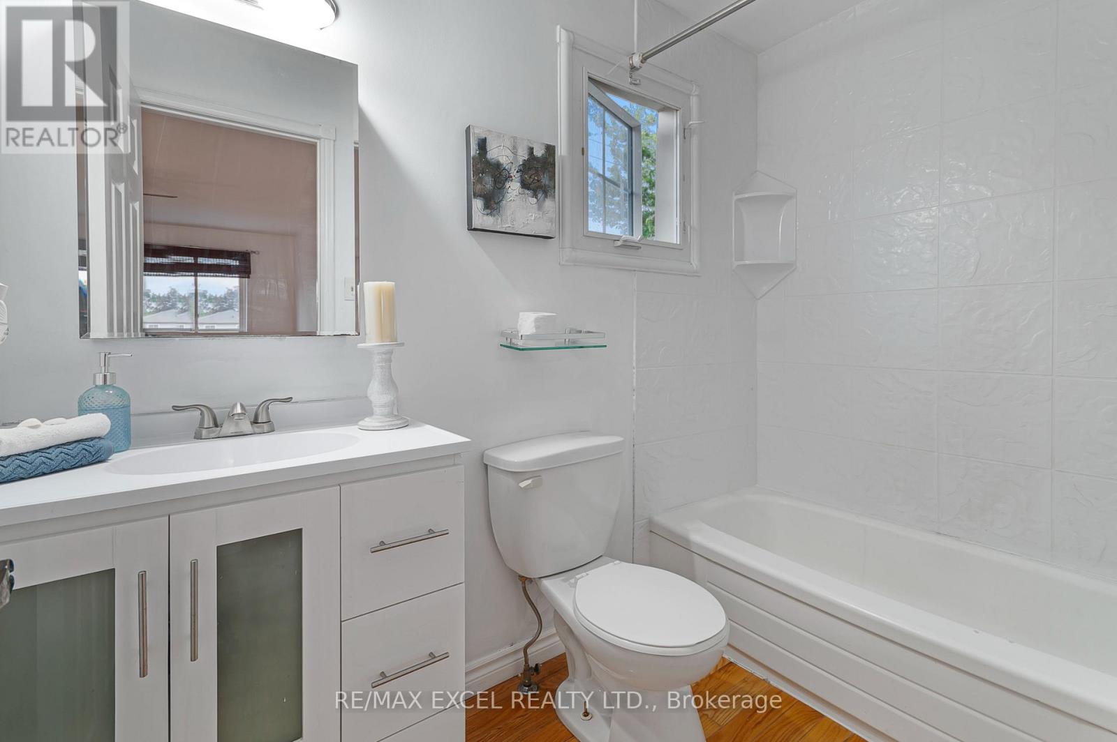 218 Angeline Street N, Kawartha Lakes (Lindsay), Ontario  K9V 5E9 - Photo 12 - X13645274
