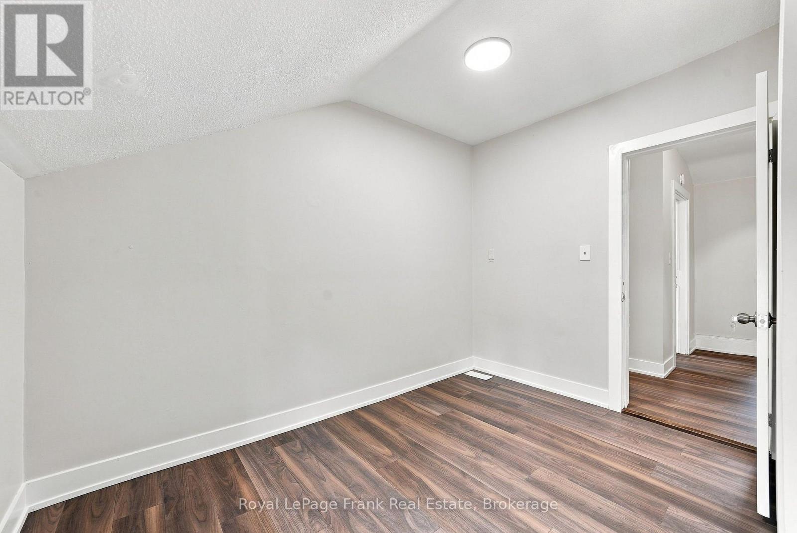 25 Mill Street, Kawartha Lakes (Lindsay), Ontario  K9V 2K9 - Photo 25 - X13645780