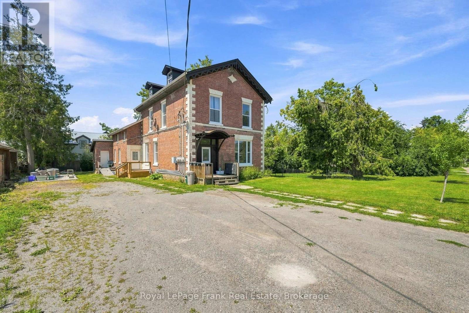 25 Mill Street, Kawartha Lakes (Lindsay), Ontario  K9V 2K9 - Photo 3 - X13645780