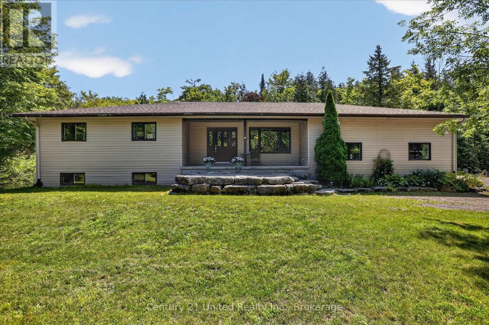 923 ROCK ROAD, douro-dummer, Ontario