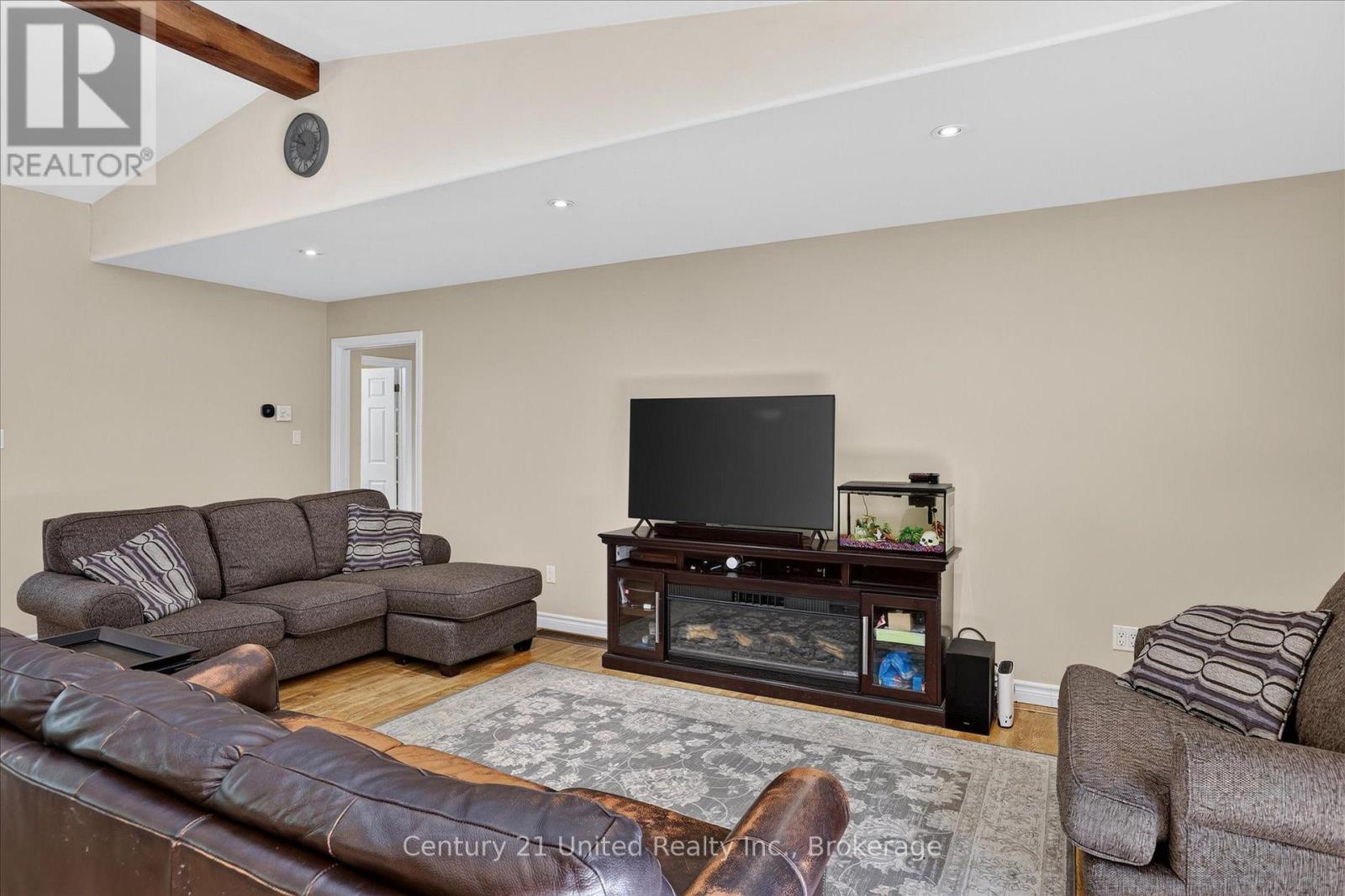 923 Rock Road, Douro-Dummer, Ontario  K0L 3A0 - Photo 10 - X13646506