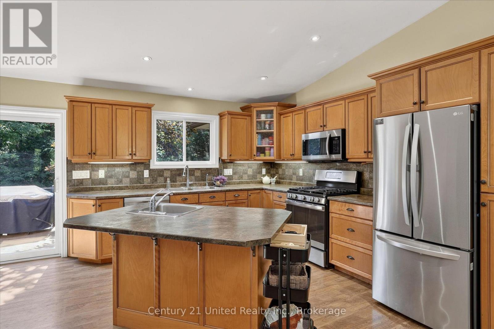 923 Rock Road, Douro-Dummer, Ontario  K0L 3A0 - Photo 7 - X13646506