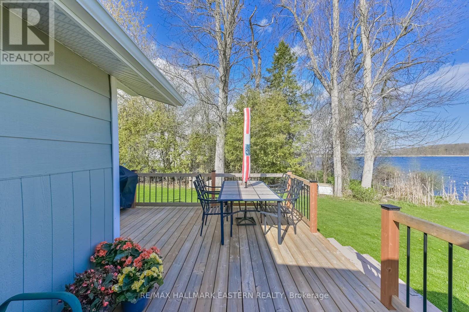 1095 Island View Drive, Otonabee-South Monaghan, Ontario  K0L 1B0 - Photo 10 - X13646636