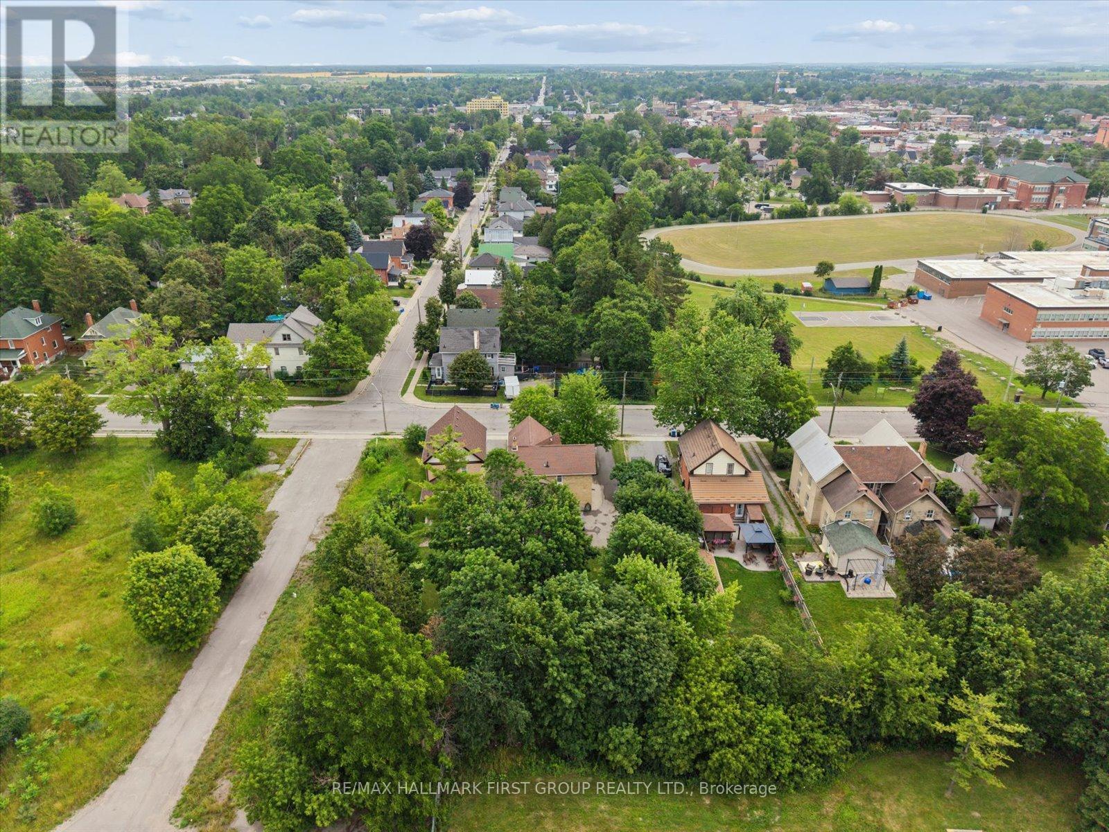 33 Adelaide Street N, Kawartha Lakes (Lindsay), Ontario  K9V 4K8 - Photo 40 - X13646554