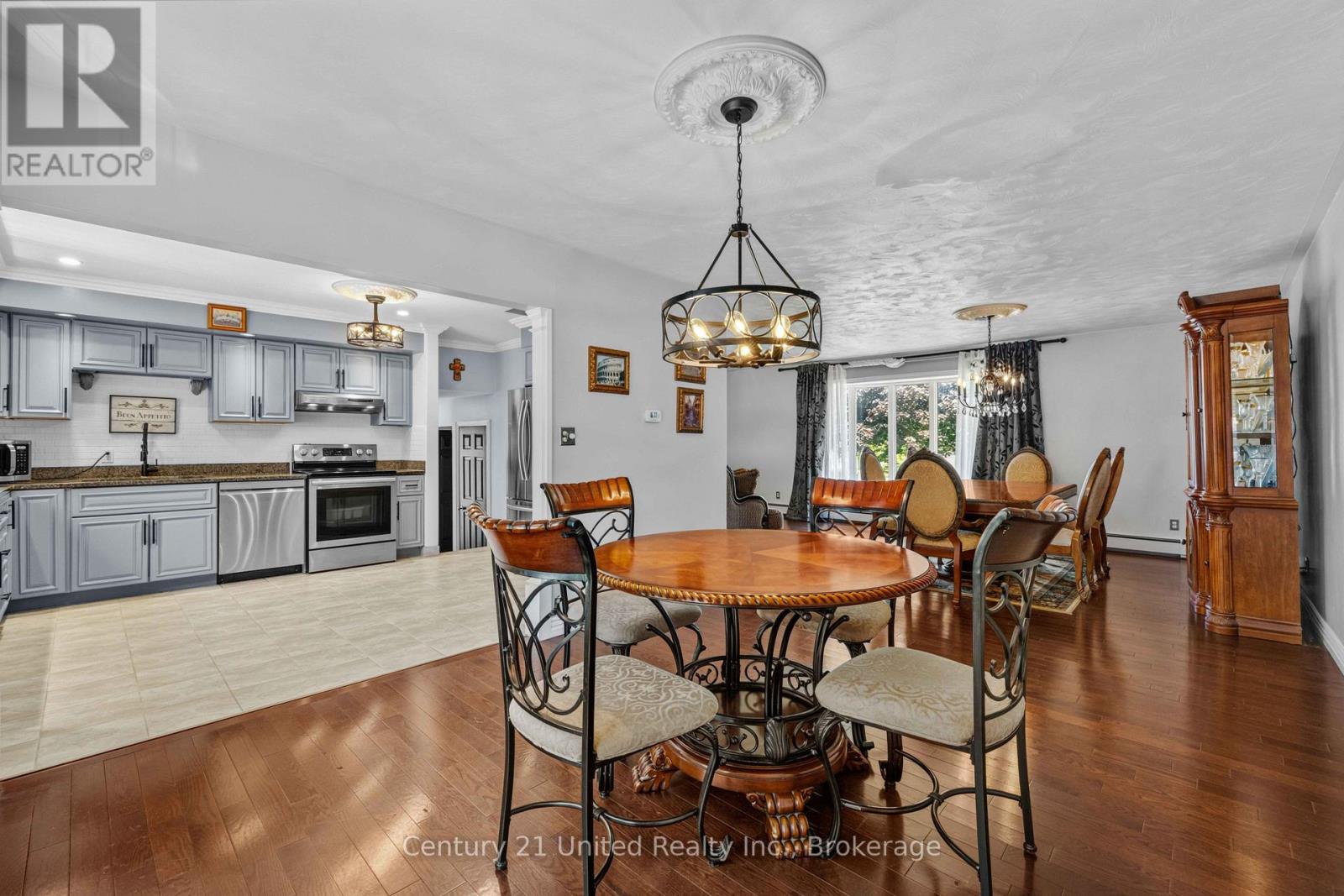 214 Hillview Drive, Peterborough (Northcrest Ward 5), Ontario  K9K 2N2 - Photo 14 - X13646694