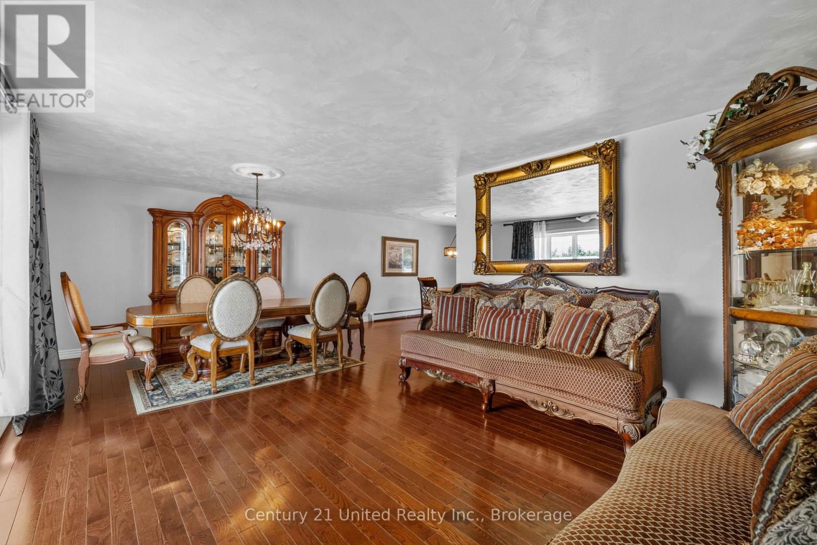 214 Hillview Drive, Peterborough (Northcrest Ward 5), Ontario  K9K 2N2 - Photo 17 - X13646694