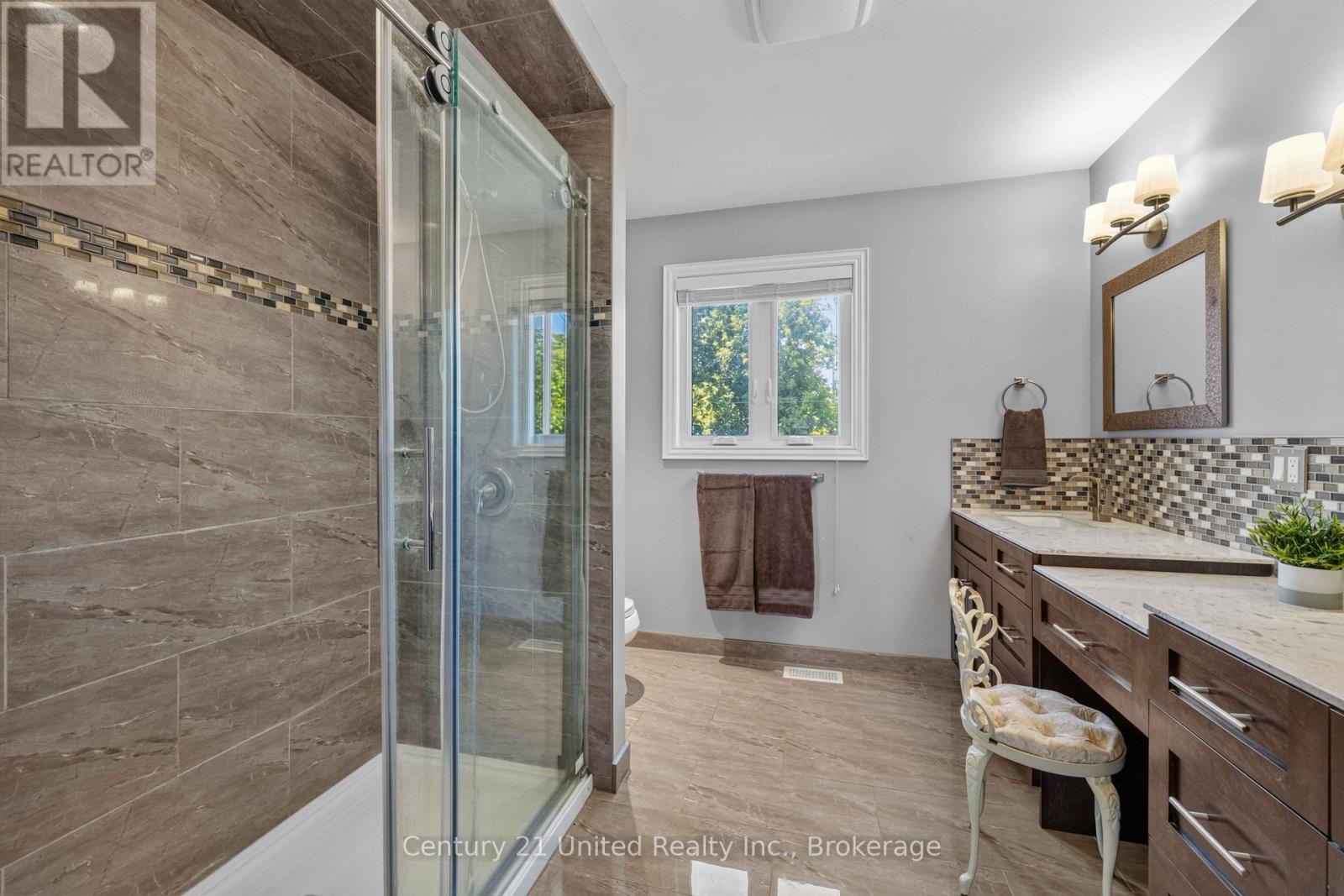 214 Hillview Drive, Peterborough (Northcrest Ward 5), Ontario  K9K 2N2 - Photo 22 - X13646694