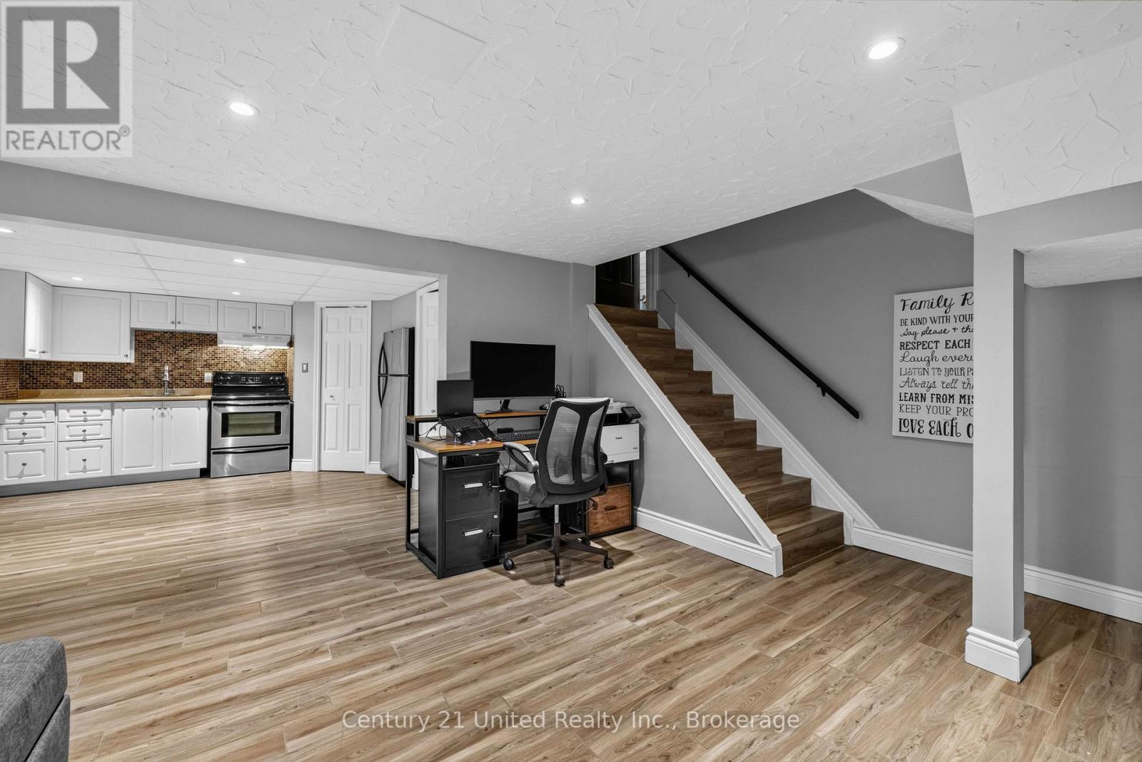 214 Hillview Drive, Peterborough (Northcrest Ward 5), Ontario  K9K 2N2 - Photo 28 - X13646694