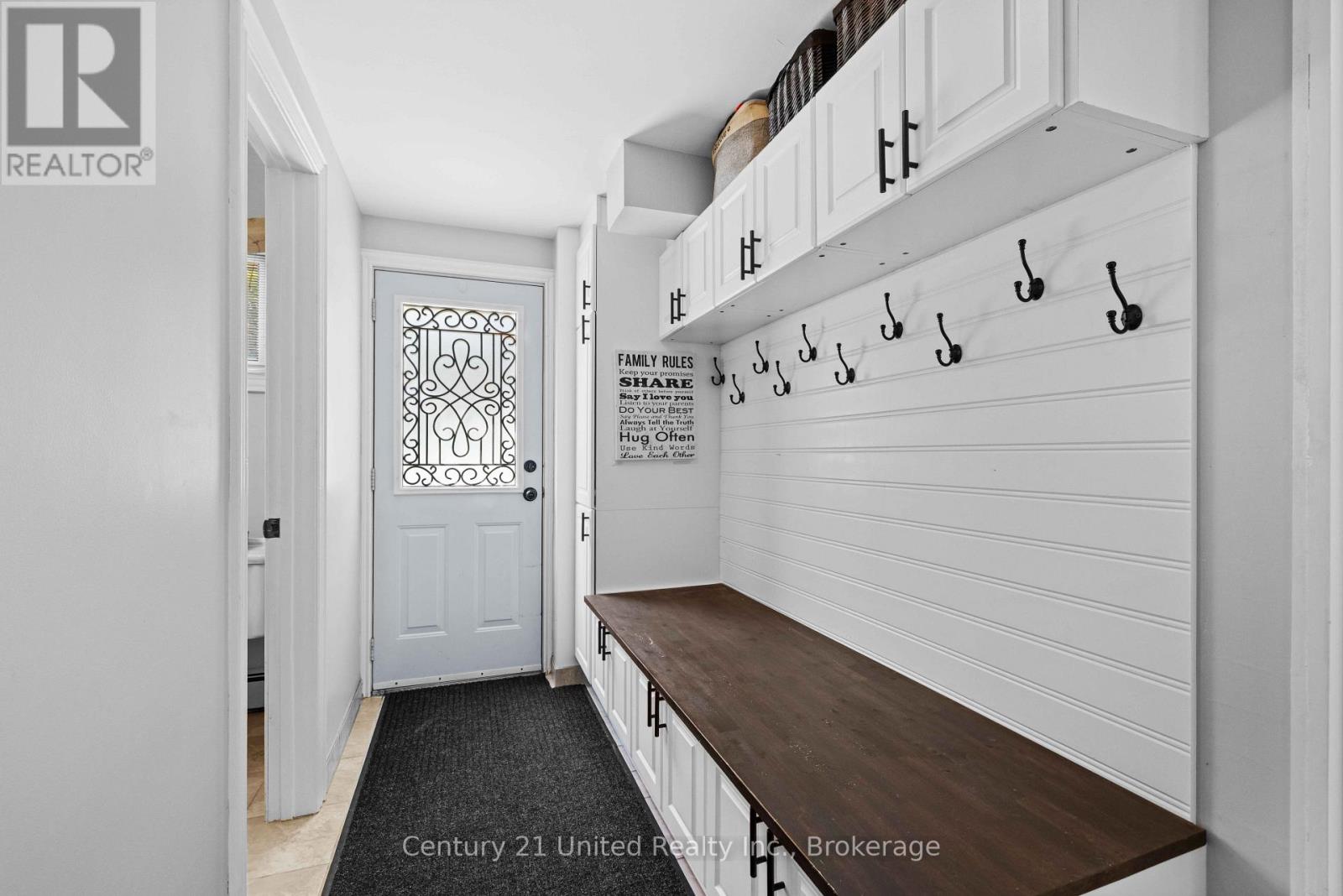 214 Hillview Drive, Peterborough (Northcrest Ward 5), Ontario  K9K 2N2 - Photo 8 - X13646694
