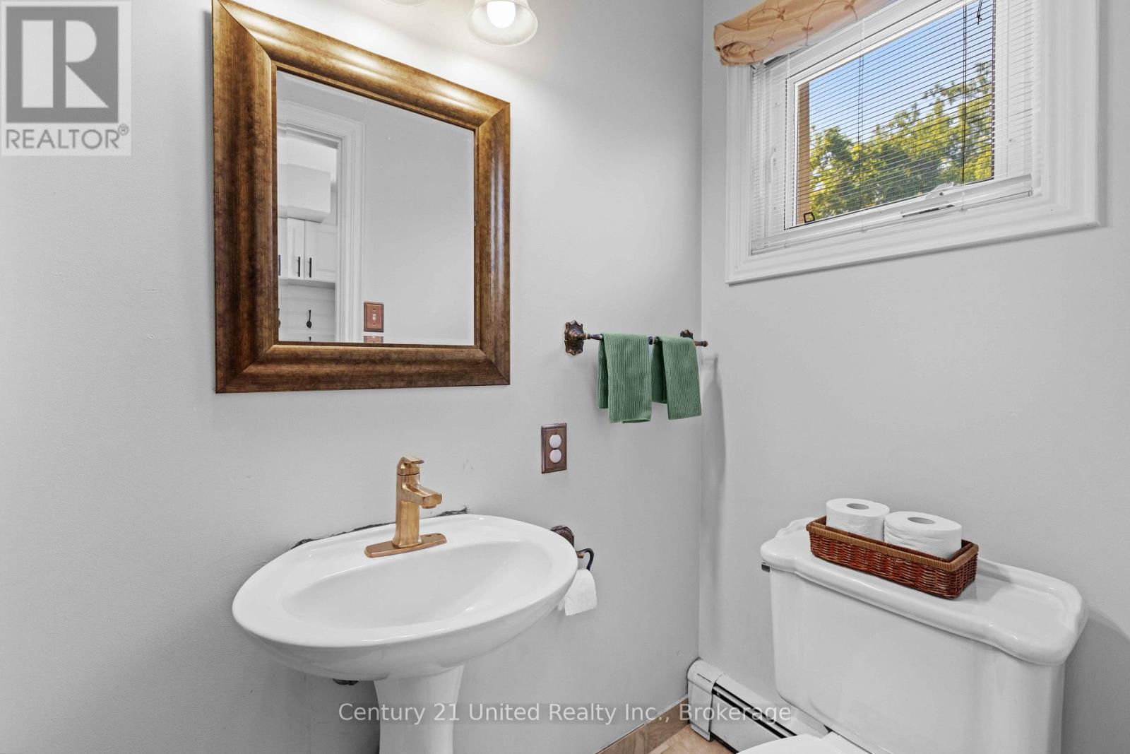 214 Hillview Drive, Peterborough (Northcrest Ward 5), Ontario  K9K 2N2 - Photo 9 - X13646694