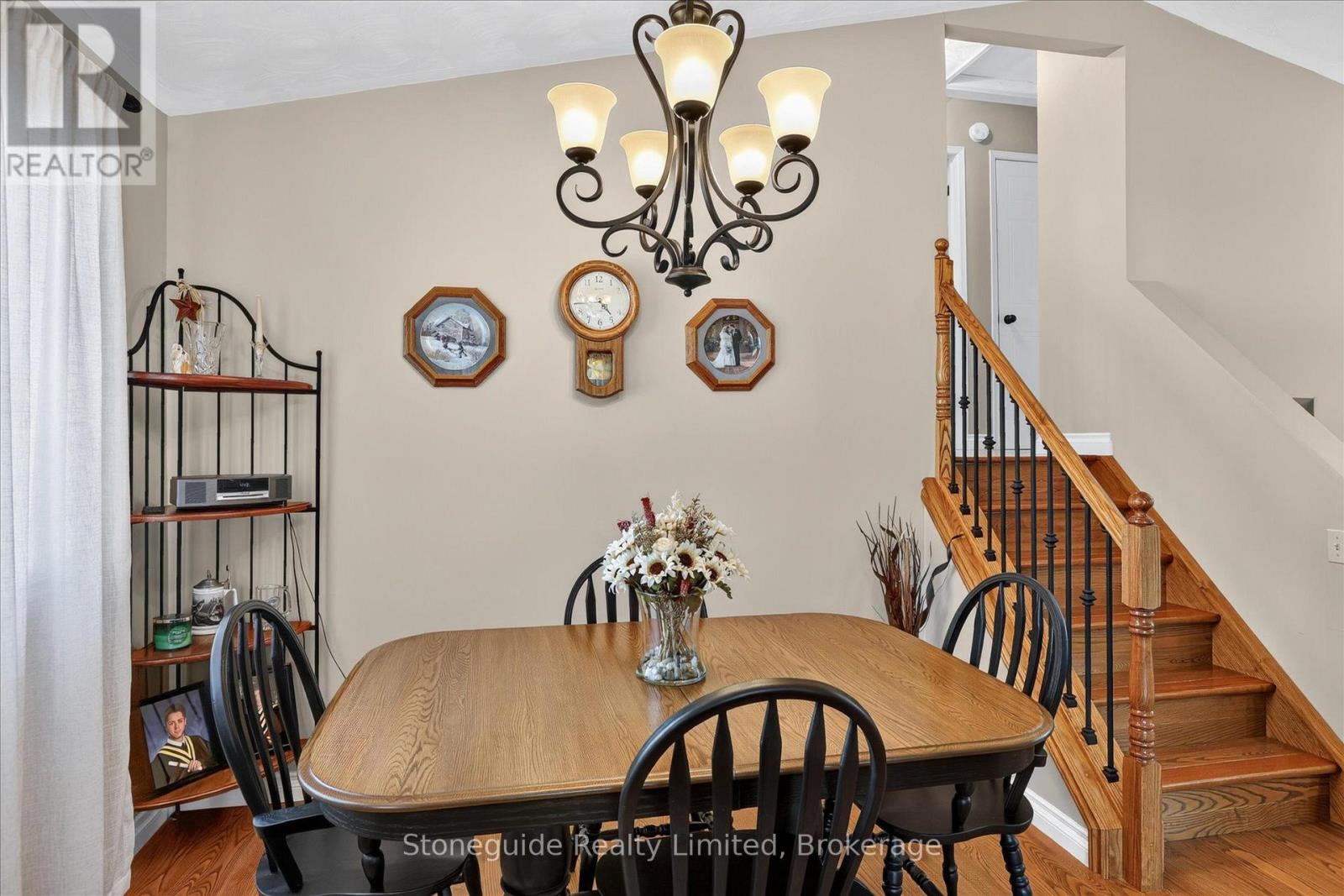 814 Milford Drive, Peterborough (Otonabee Ward 1), Ontario  K9J 8J5 - Photo 12 - X13646864