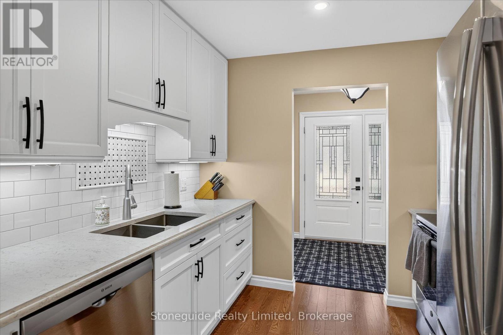814 Milford Drive, Peterborough (Otonabee Ward 1), Ontario  K9J 8J5 - Photo 14 - X13646864