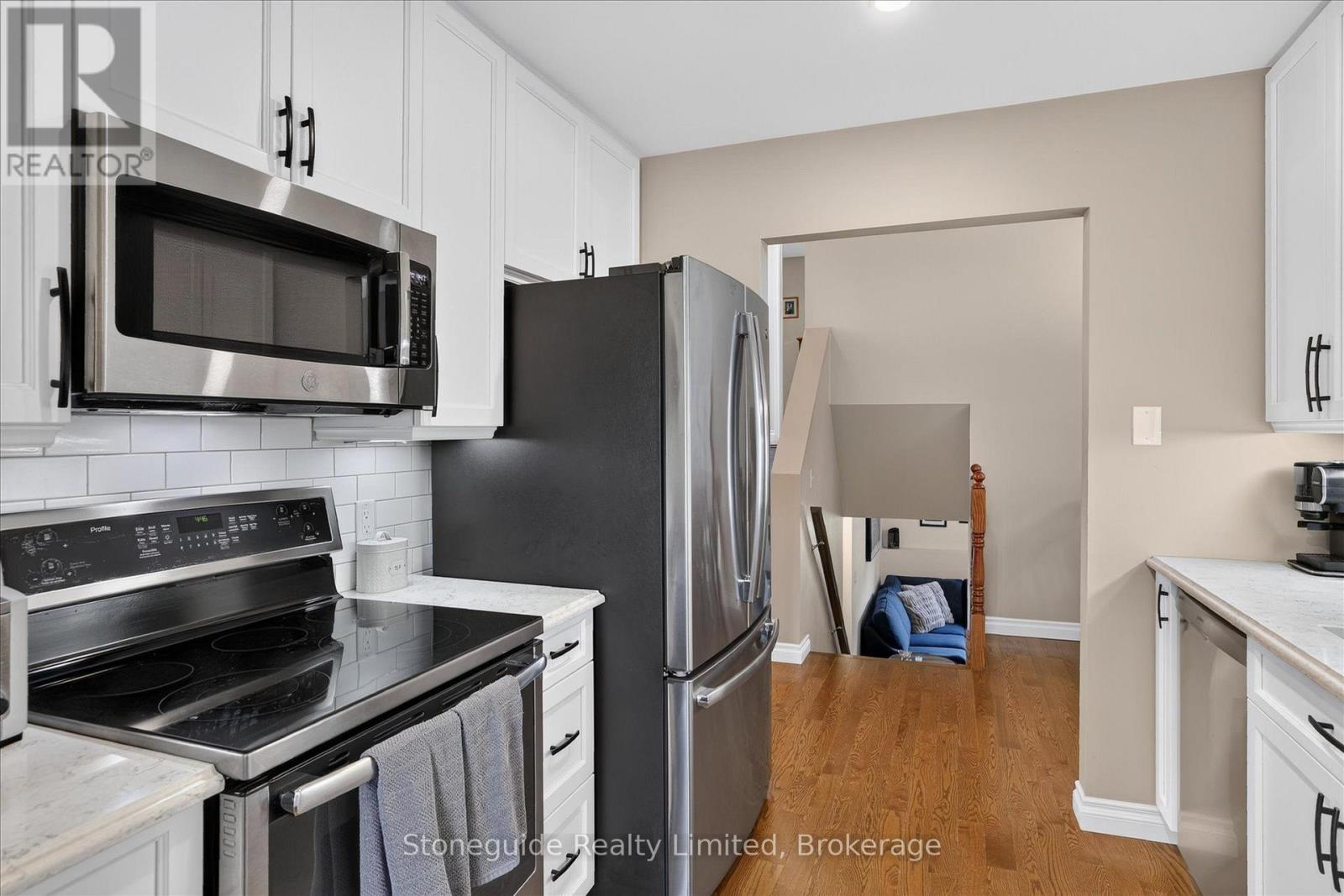 814 Milford Drive, Peterborough (Otonabee Ward 1), Ontario  K9J 8J5 - Photo 17 - X13646864