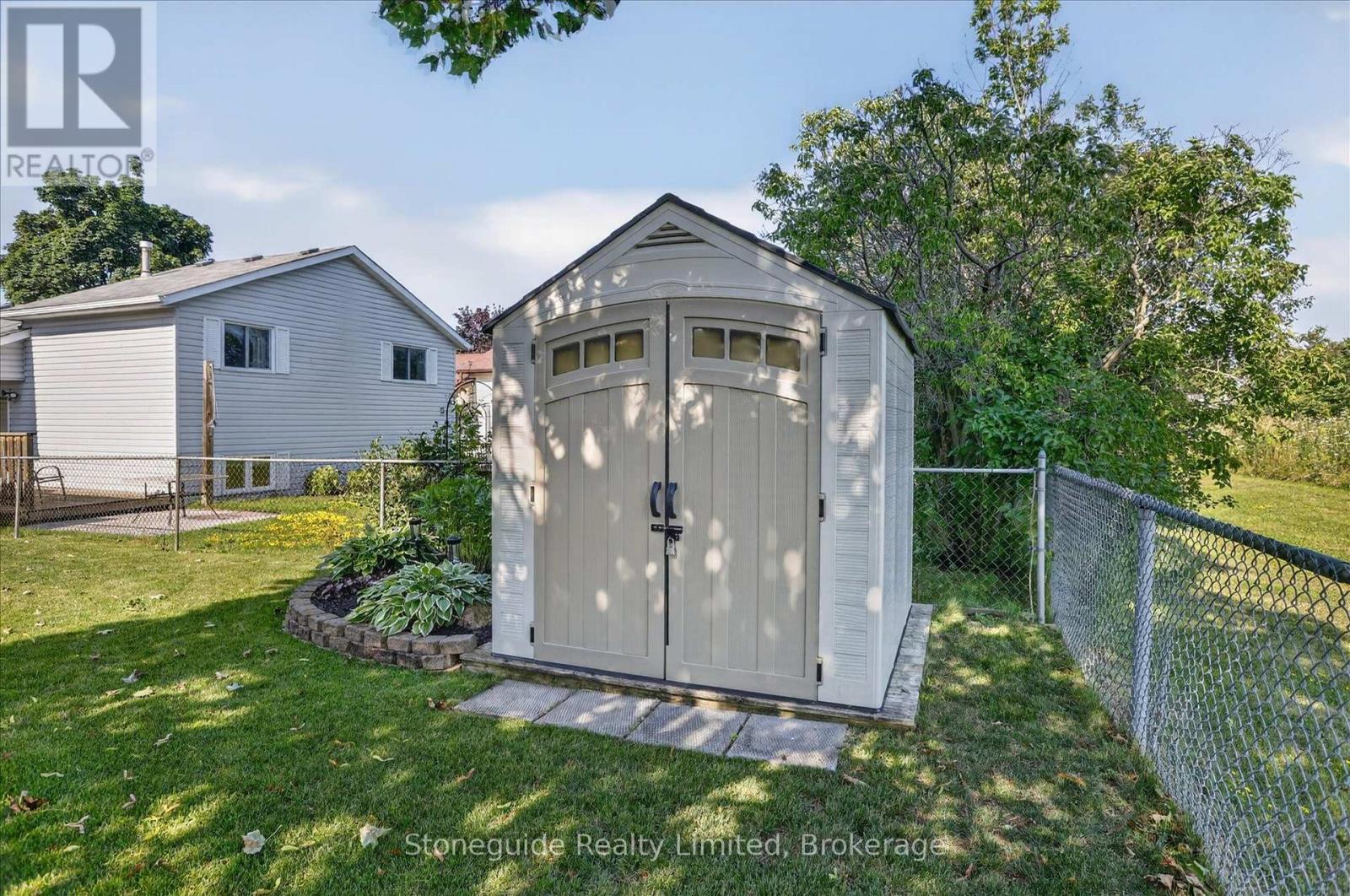 814 Milford Drive, Peterborough (Otonabee Ward 1), Ontario  K9J 8J5 - Photo 46 - X13646864