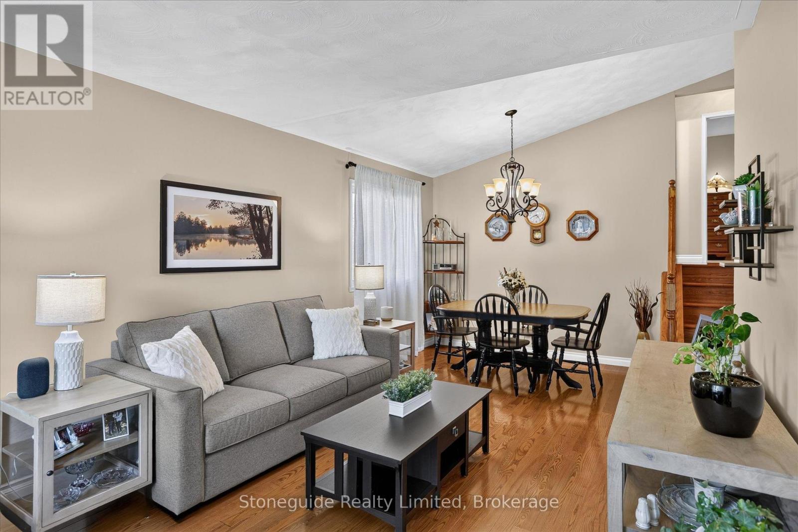 814 Milford Drive, Peterborough (Otonabee Ward 1), Ontario  K9J 8J5 - Photo 7 - X13646864