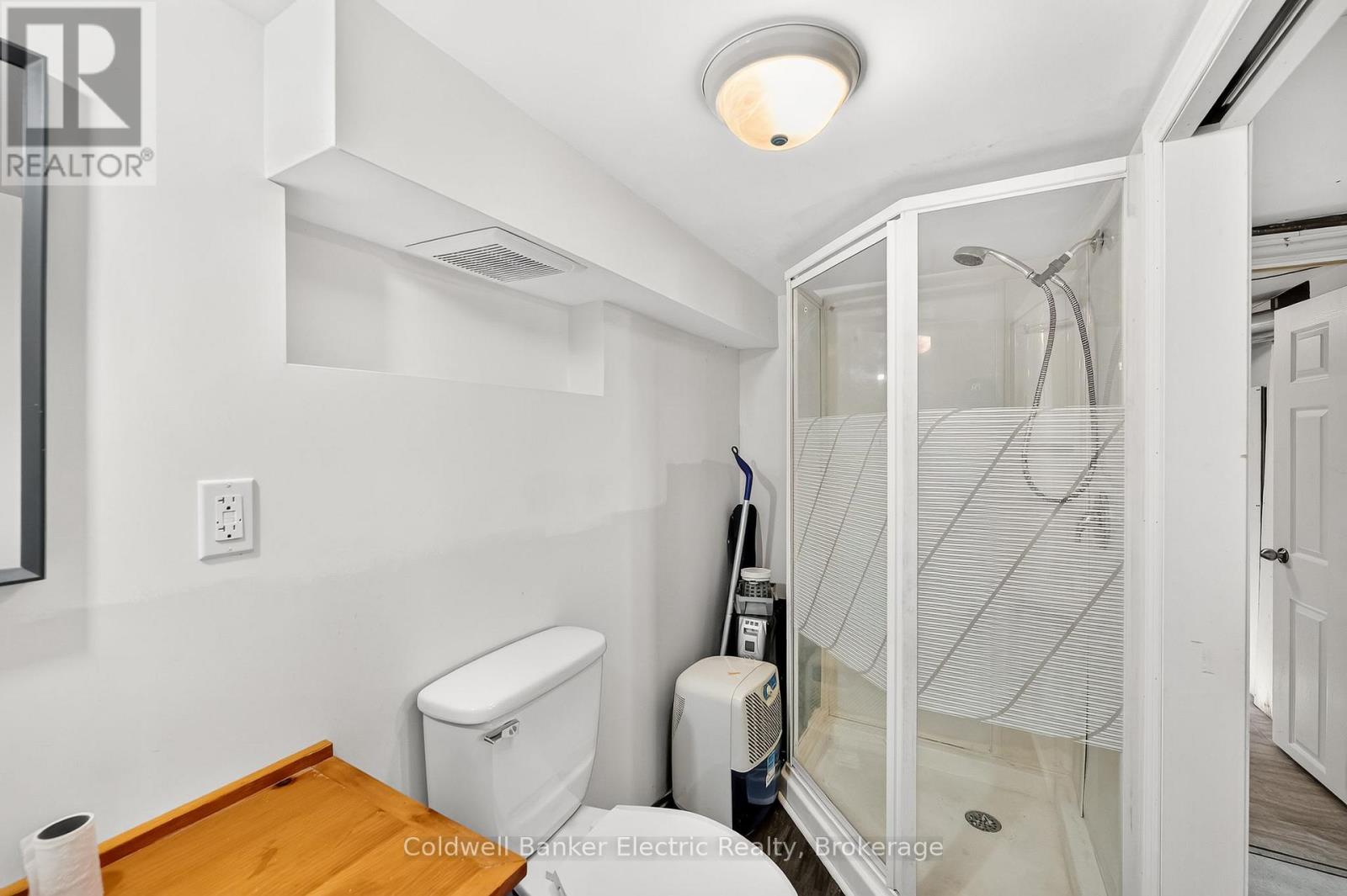 78 Melbourne Street W, Kawartha Lakes (Lindsay), Ontario  K9V 2T3 - Photo 30 - X13647146