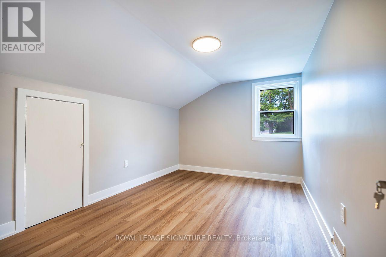 Unit 2 - 688 Aylmer Street, Peterborough (Northcrest Ward 5), Ontario  K9H 3X6 - Photo 15 - X13648902
