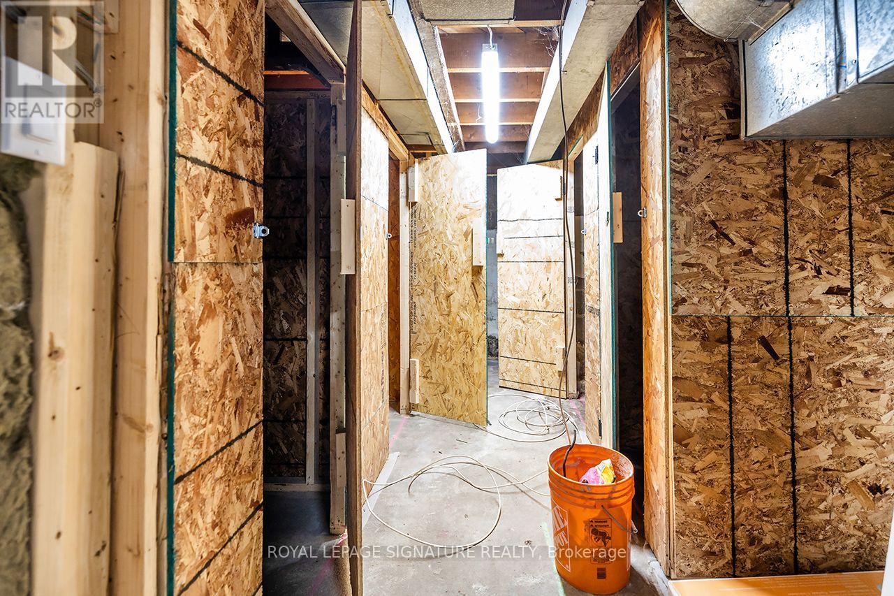 Unit 2 - 688 Aylmer Street, Peterborough (Northcrest Ward 5), Ontario  K9H 3X6 - Photo 21 - X13648902