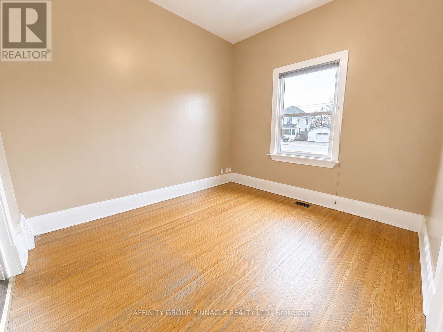 170 Queen Street, Kawartha Lakes (Lindsay), Ontario  K9V 1H4 - Photo 11 - X13649484