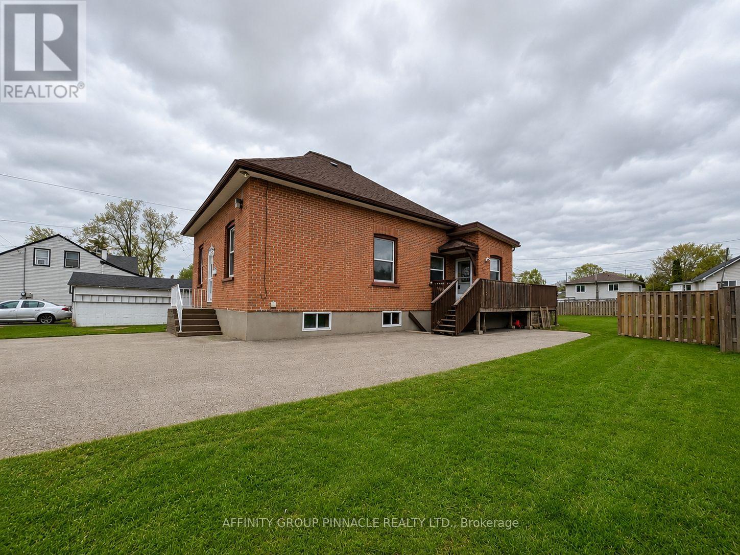 170 Queen Street, Kawartha Lakes (Lindsay), Ontario  K9V 1H4 - Photo 38 - X13649484