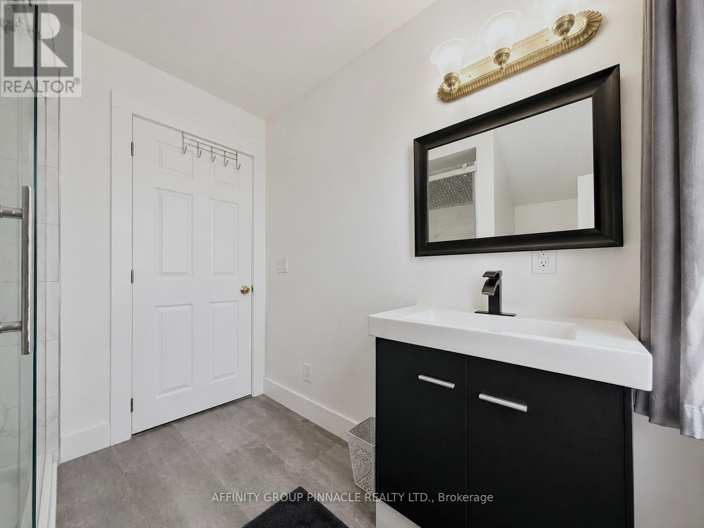 68 King Street, Kawartha Lakes (Lindsay), Ontario  K9V 1C8 - Photo 36 - X13649956