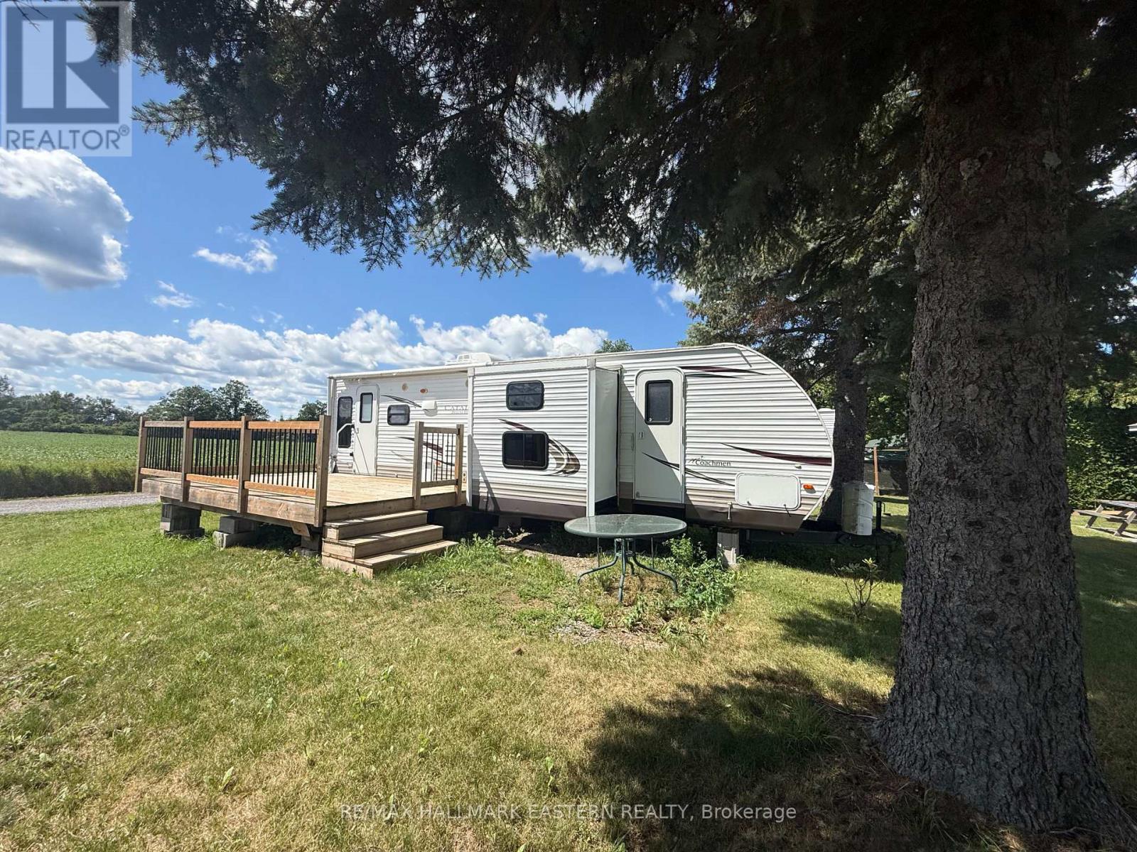 #10 - 1280 GAIL PARK DRIVE N, selwyn, Ontario