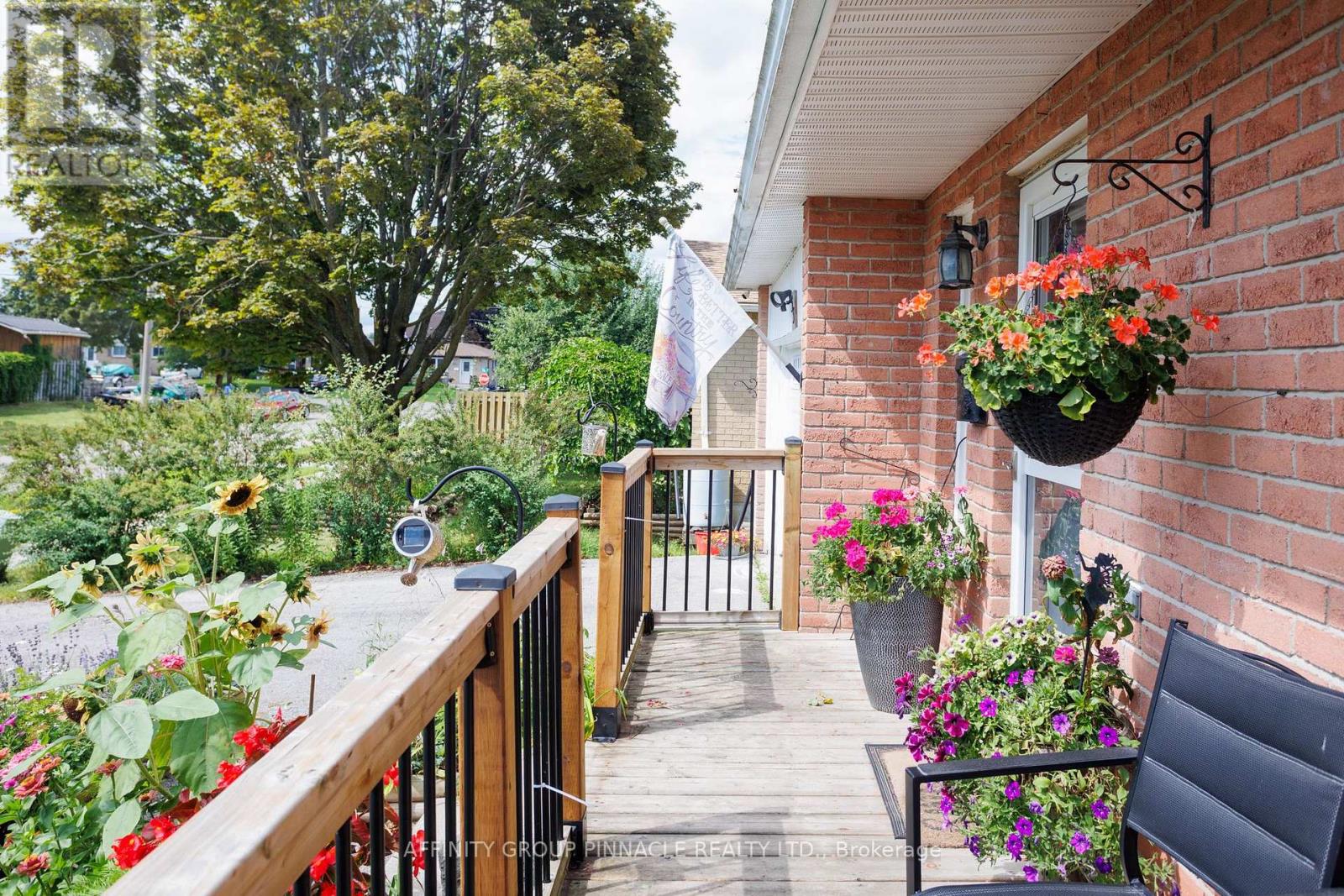 53 Birch Court, Kawartha Lakes (Lindsay), Ontario  K9V 5J3 - Photo 4 - X13651226