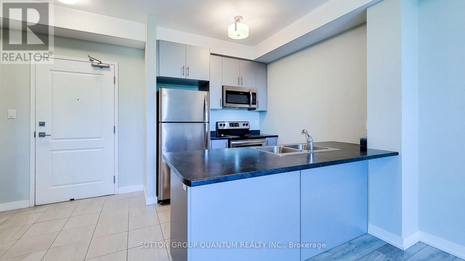 424 - 125 Shoreview Road, Hamilton (Lakeshore), Ontario  K9V 4R5 - Photo 2 - X13653920
