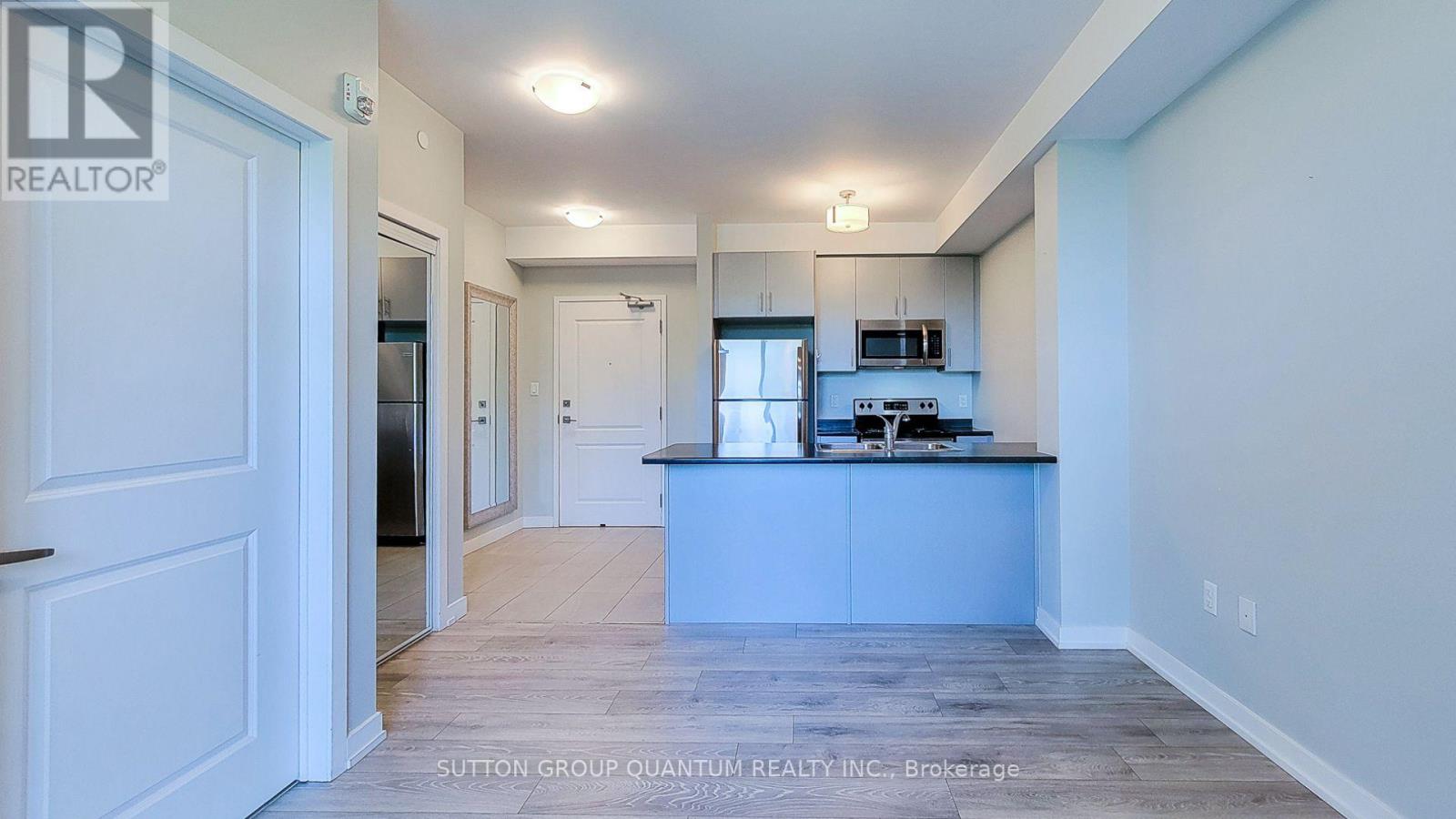 424 - 125 Shoreview Road, Hamilton (Lakeshore), Ontario  K9V 4R5 - Photo 3 - X13653920