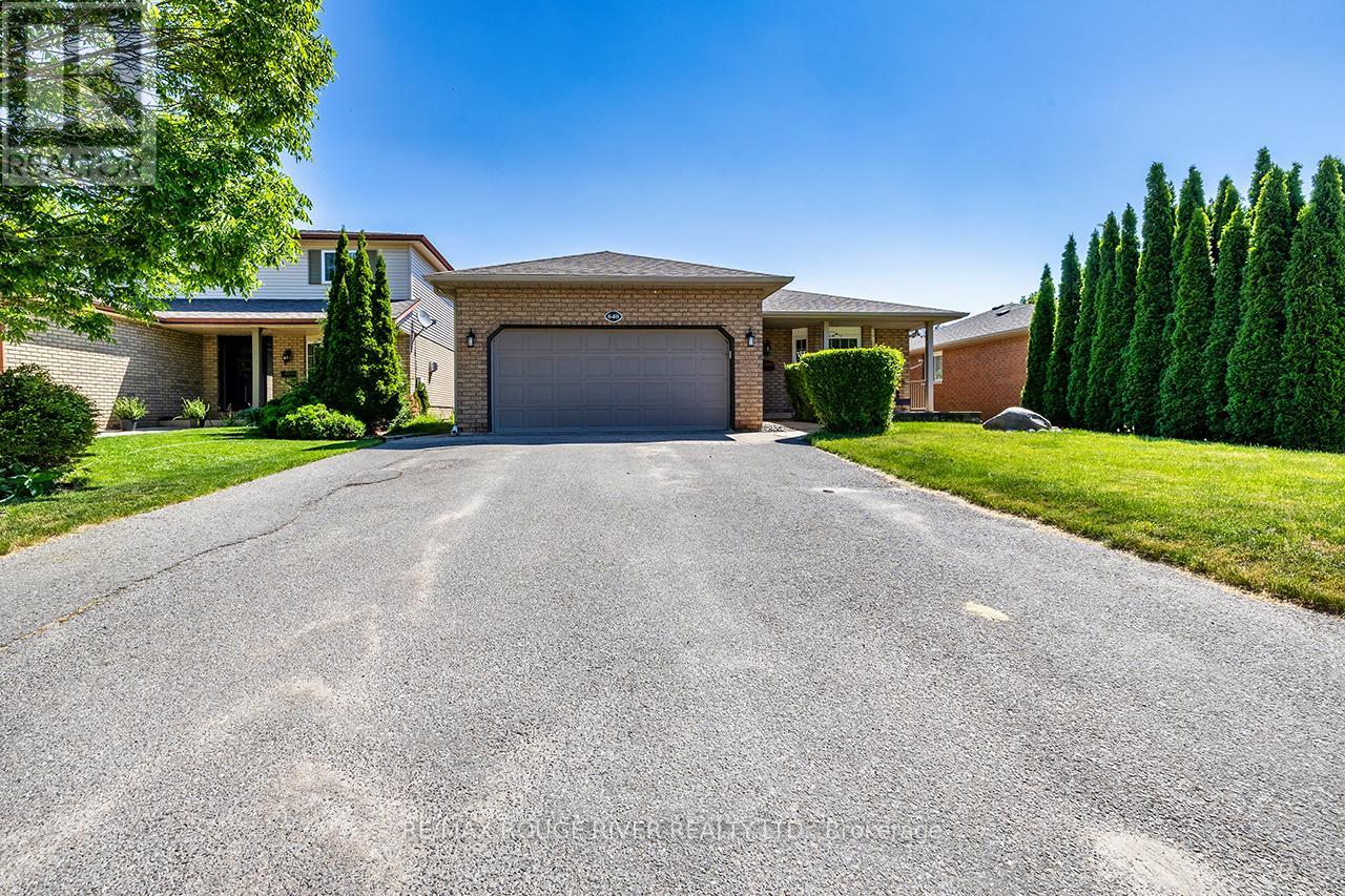 640 PINEWOOD DRIVE, peterborough (otonabee ward 1), Ontario