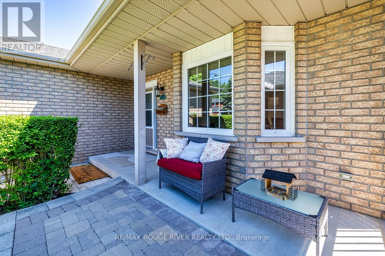 640 Pinewood Drive, Peterborough (Otonabee Ward 1), Ontario  K9K 1L2 - Photo 4 - X13654422