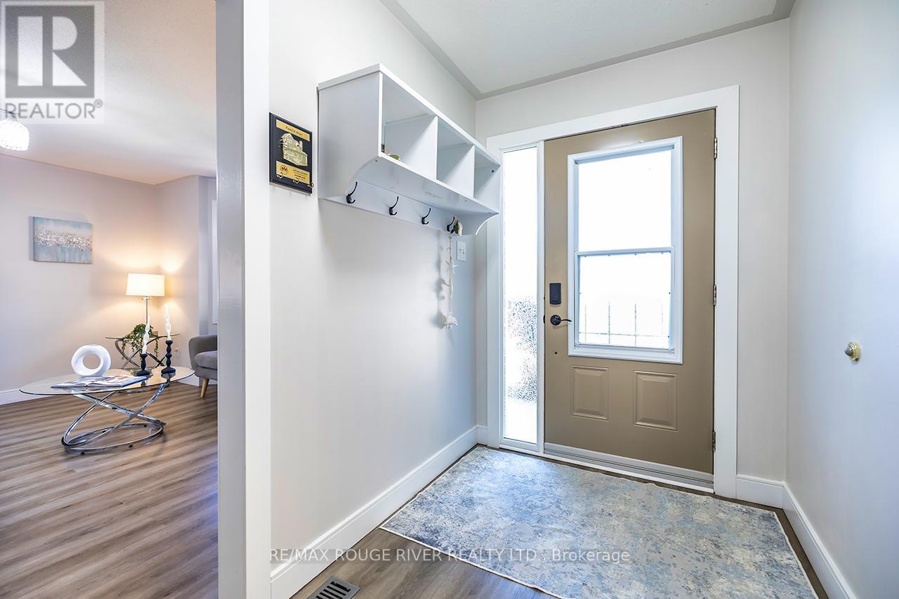 640 Pinewood Drive, Peterborough (Otonabee Ward 1), Ontario  K9K 1L2 - Photo 5 - X13654422